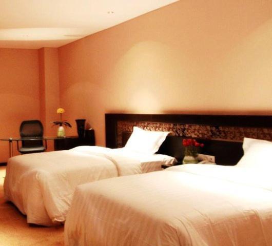 Grand Delta Hotel Medan Værelse billede