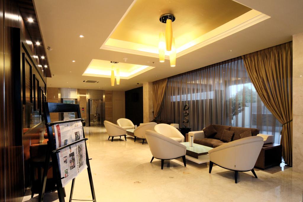 Grand Delta Hotel Medan Eksteriør billede